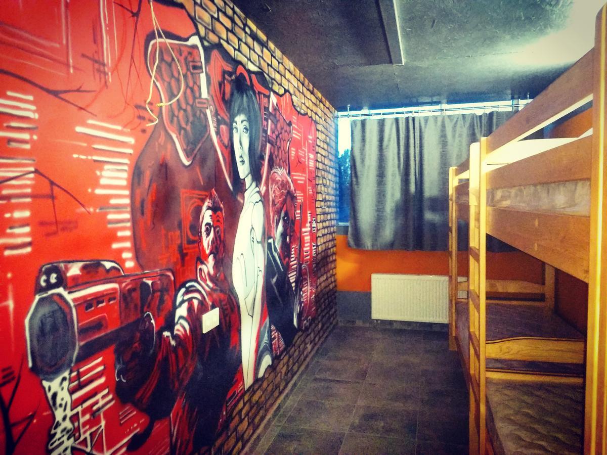 Hostel Graffiti Mega *